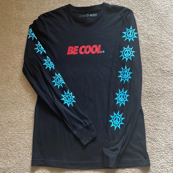 NWT Be Cool Smiley Tee - Picture 2 of 5
